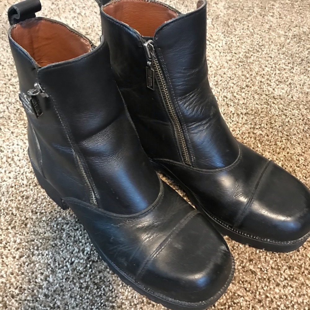 Harley Davidson boots!